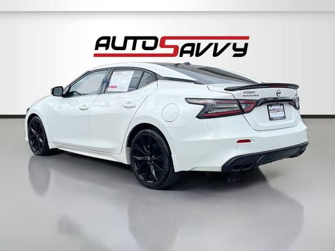 Used 2023 Nissan Maxima SR w/ Sport Mat Group image 5