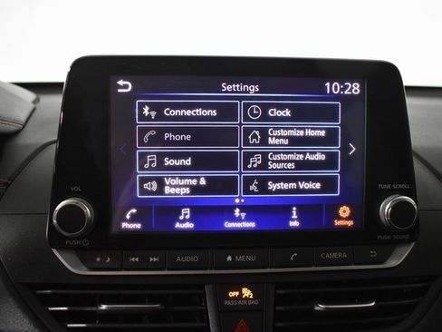 Used 2020 Nissan Altima 2.0 SR image 21