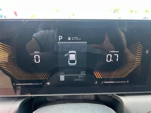 Used 2025 Kia K4 FWD image 23