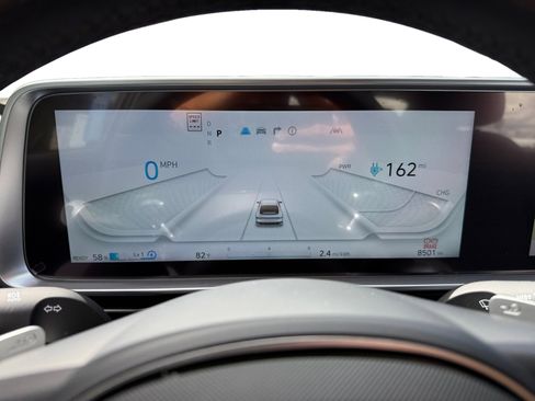 Used 2024 Hyundai Ioniq 6 SEL image 11