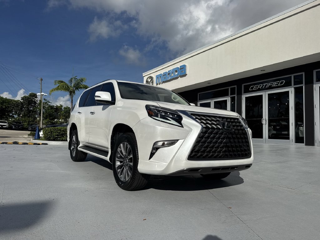 Used 2023 Lexus GX 460 Luxury w/ Accessory Package AWD/4WD image 30