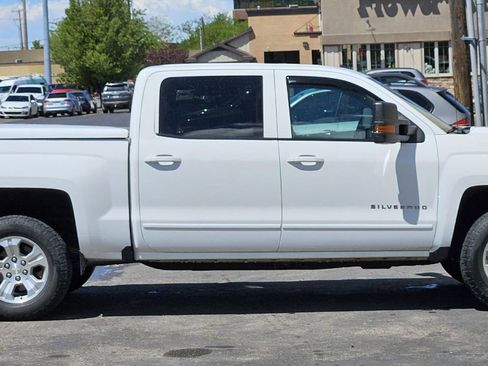 Used 2017 Chevrolet Silverado 1500 LT w/ All Star Edition AWD/4WD image 6