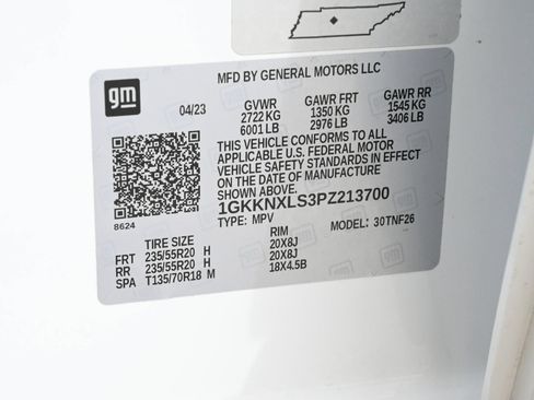 Used 2023 GMC Acadia Denali AWD/4WD image 32