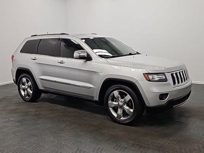 Used 2011 Jeep Grand Cherokee Limited w/ Luxury Group II