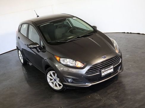 Used 2016 Ford Fiesta SE w/ Equipment Group 201A FWD image 7