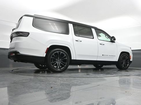 Used 2024 Jeep Grand Wagoneer L Series II w/ Quick Order Packagew 28T AWD/4WD image 41