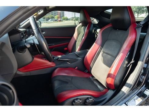 Used 2023 Nissan Z w/ Floor Mat Package (L93) RWD image 12