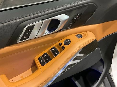 Used 2023 BMW X5 xDrive40i w/ Premium Package image 7