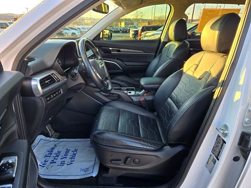 Used 2021 Kia Telluride SX w/ SX Prestige Package image 15