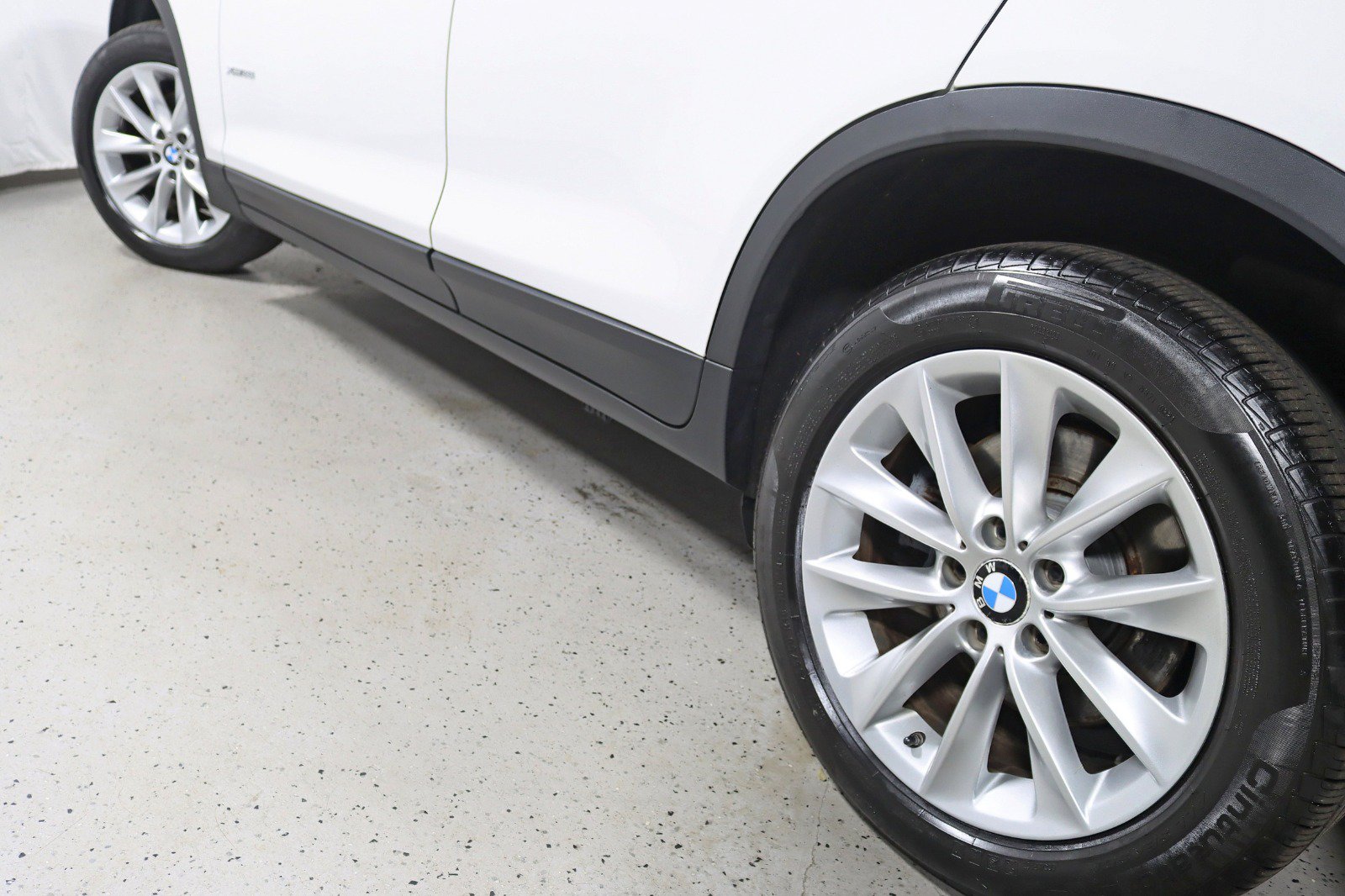 Used 2016 BMW X3 xDrive28i AWD/4WD image 12