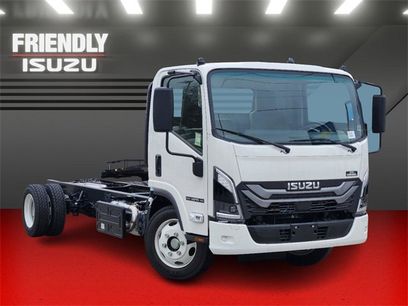 New 2024 Isuzu NPR