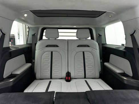 Used 2023 Rivian R1S Adventure AWD/4WD image 12