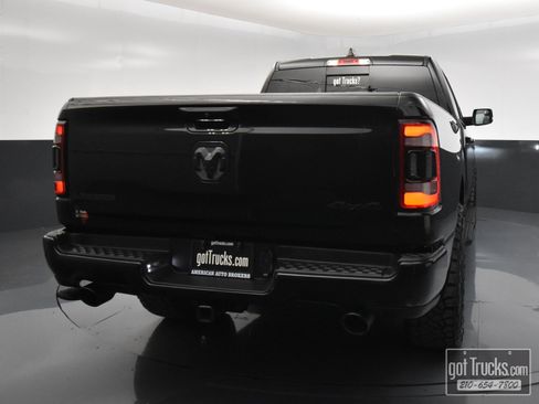 Used 2023 RAM 1500 Laramie AWD/4WD image 6