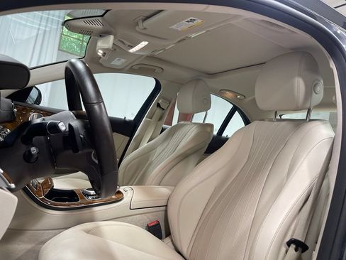 Certified 2020 Mercedes-Benz E 350 4MATIC Sedan image 22