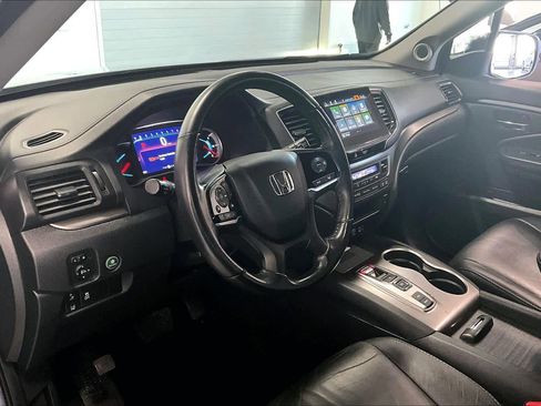 Used 2022 Honda Pilot Special Edition image 2