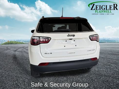 Used 2018 Jeep Compass Limited w/ Navigation Group AWD/4WD image 4