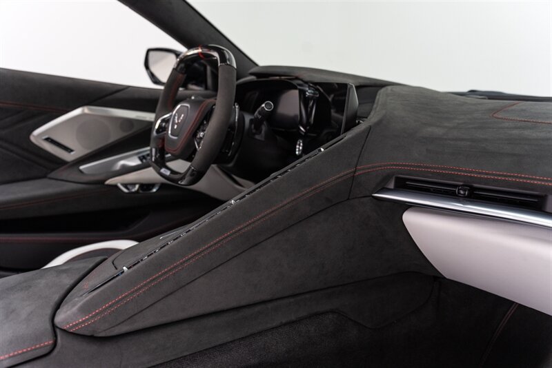 Used 2023 Chevrolet Corvette Z06 RWD image 73