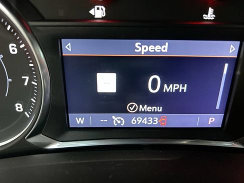 Used 2021 GMC Terrain SLE w/ Driver Convenience Package AWD/4WD image 16