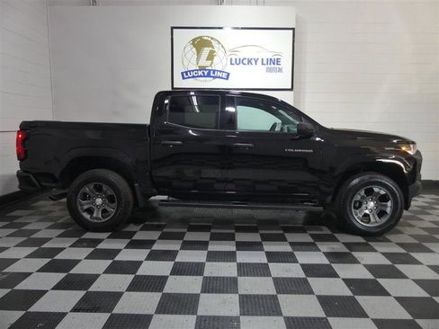 Used 2024 Chevrolet Colorado W/T image 6
