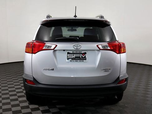 Used 2014 Toyota RAV4 Limited image 10