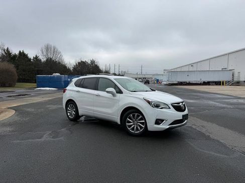 Used 2019 Buick Envision Essence image 2