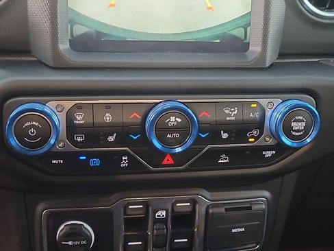 Used 2022 Jeep Wrangler Unlimited Sahara 4xe w/ Cold Weather Group image 23