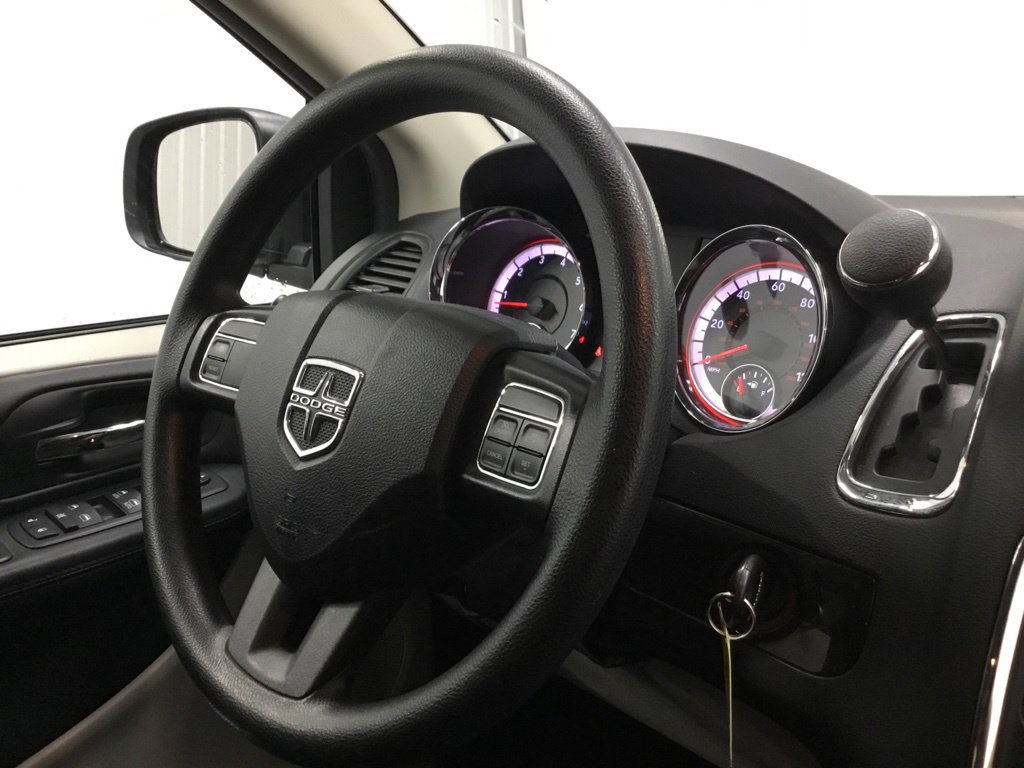 Used 2017 Dodge Grand Caravan SE w/ Power Window Group FWD image 27