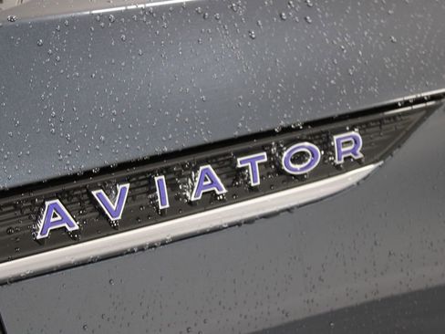 Used 2023 Lincoln Aviator Black Label Grand Touring image 12