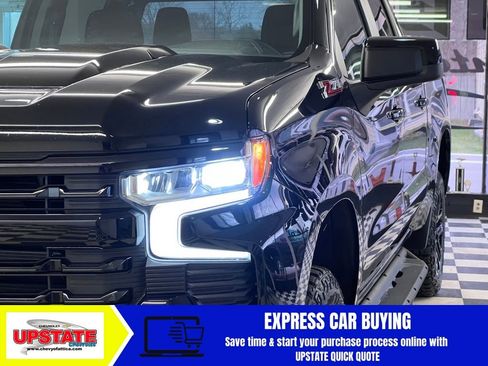 Used 2022 Chevrolet Silverado 1500 LT Trail Boss image 4