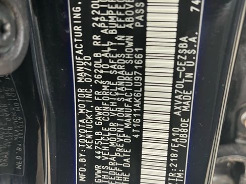 Used 2020 Toyota Camry SE image 20