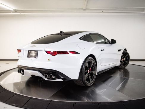 Used 2018 Jaguar F-TYPE R AWD/4WD image 7