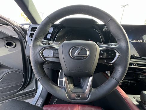 Used 2024 Lexus RX 500h F Sport image 17