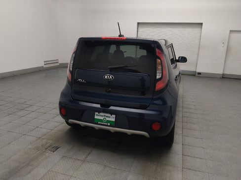 Used 2019 Kia Soul + FWD image 7