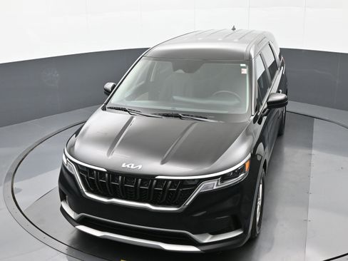 Used 2023 Kia Carnival LX FWD image 36