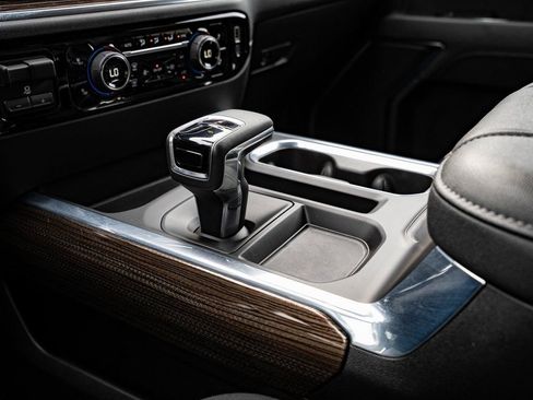 Used 2024 Chevrolet Silverado 1500 RST w/ Z71 Off-Road Package image 32