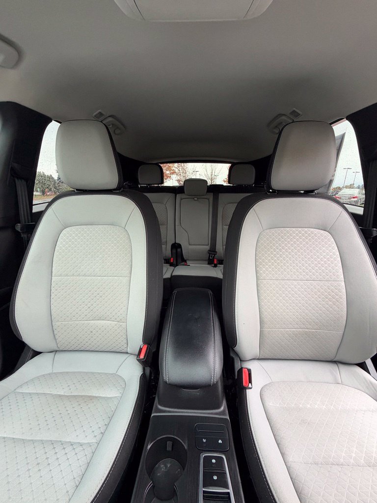 Used 2023 Ford Escape Active FWD image 24