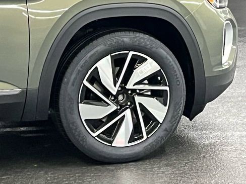 New 2026 Volkswagen Atlas SEL AWD/4WD image 43