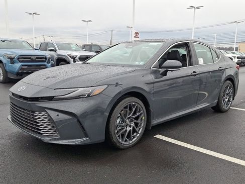 New 2026 Toyota Camry XLE image 3