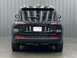 Used 2024 Jeep Grand Cherokee Altitude image 4