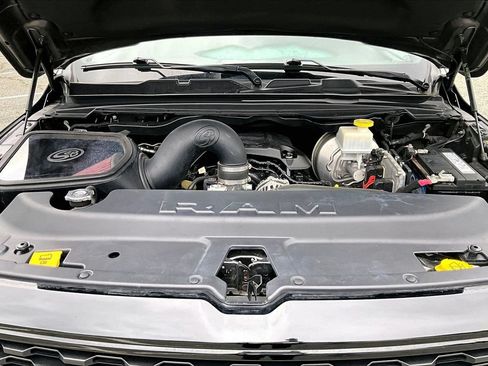 Used 2022 RAM 1500 Big Horn AWD/4WD image 37