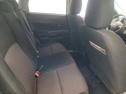 Used 2018 Mitsubishi Outlander Sport ES image 19