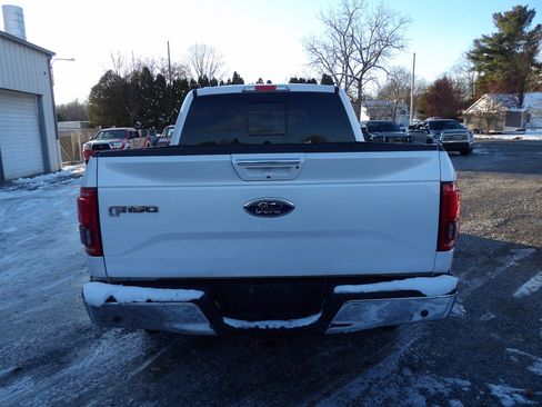 Used 2016 Ford F150 Lariat w/ Equipment Group 502A Luxury image 4