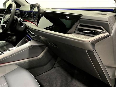 Used 2025 Audi Q5 Premium w/ Convenience Package image 15