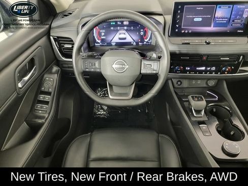 Used 2026 Nissan Rogue SL AWD/4WD image 25