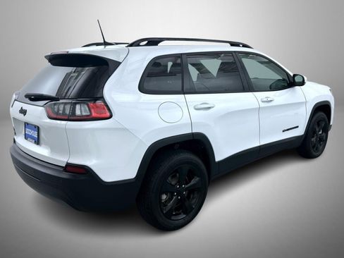 Used 2021 Jeep Cherokee Latitude Plus AWD/4WD image 5