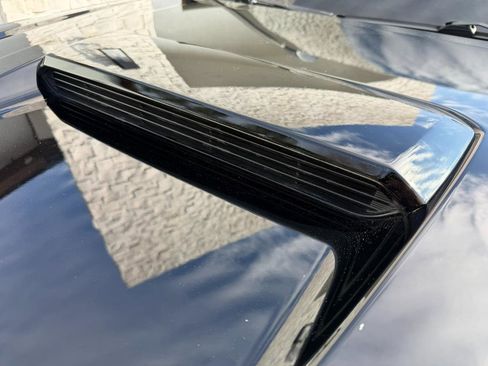 Used 2017 Toyota Tacoma TRD Off-Road image 7