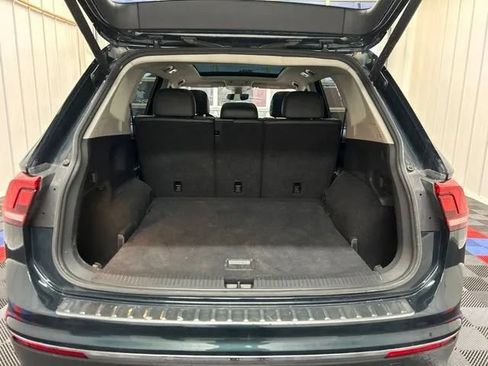 Used 2019 Volkswagen Tiguan SEL Premium AWD/4WD image 13