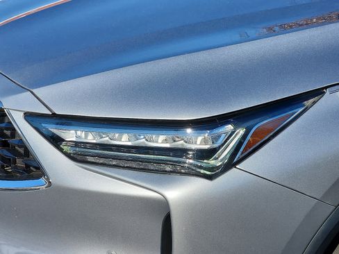 Used 2023 Acura MDX SH-AWD w/ Technology Package image 10