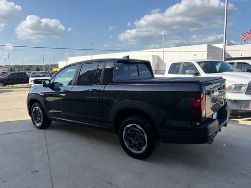 Certified 2024 Honda Ridgeline TrailSport image 6