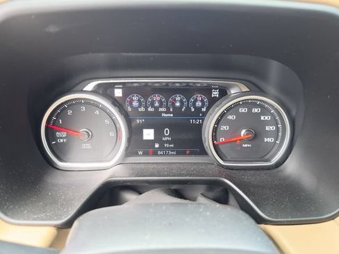 Used 2021 Chevrolet Tahoe Premier w/ Premium Package AWD/4WD image 39